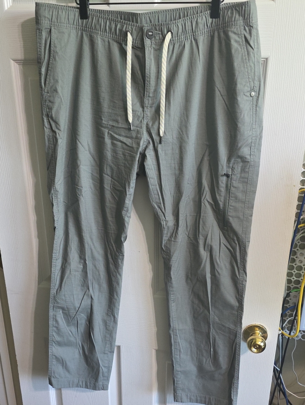 Vuori Ripstop Drawstring Pants